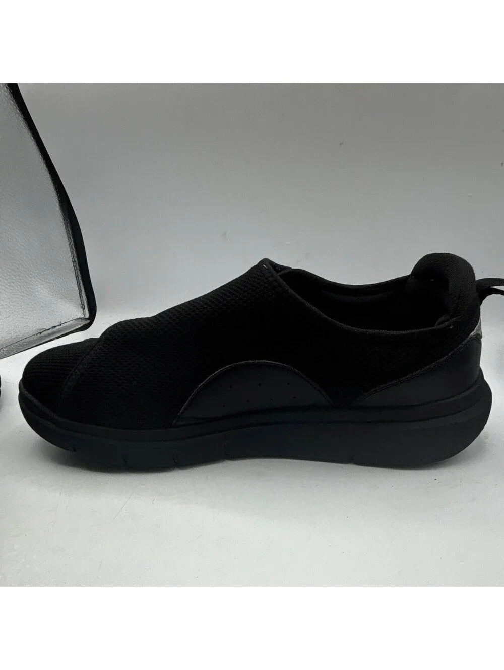 FitVille Mens Black Mesh Hook & Loop Strap Sneaker Wide Lightweight Size 11EEW